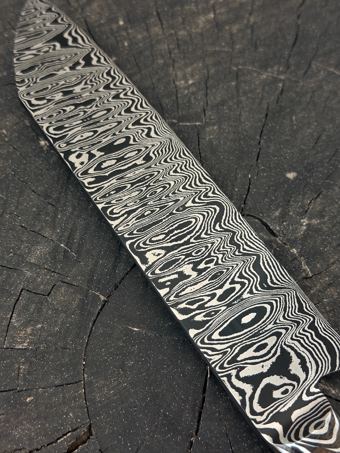 8" Santoku Ladder Integral Damascus Knife 240 Layers, Hybrid Amboyna Burl, CS1095 15n20 - 200mm