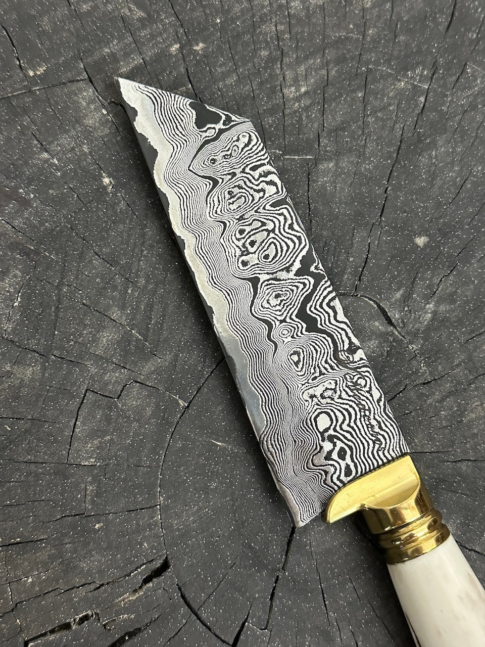 5" Damascus Bunka Knife, Deer Antler, CS1095 15n20