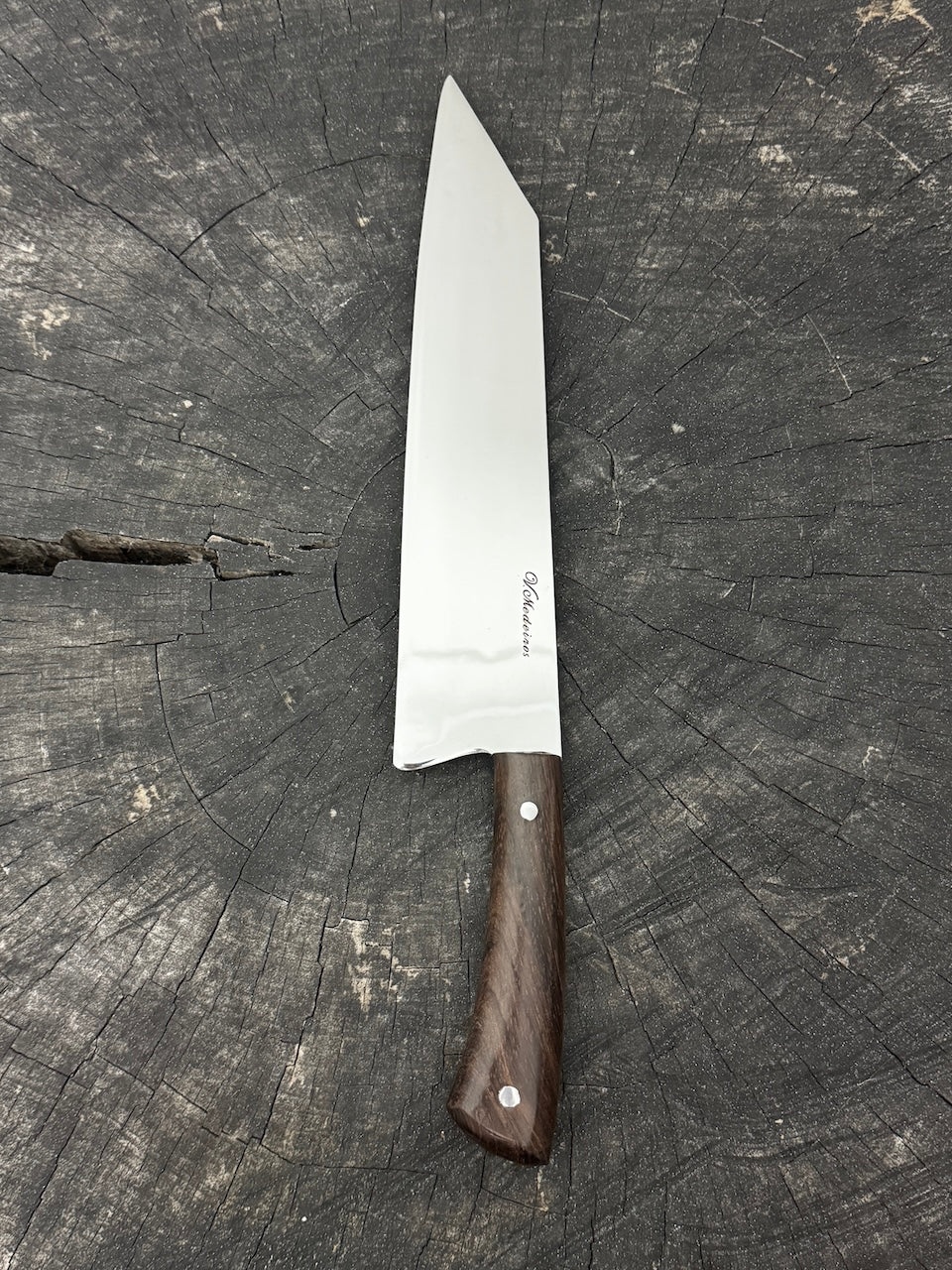 9" Bunka Pro, Full Tang Knife, Native Hardwood, SS440 - 220mm
