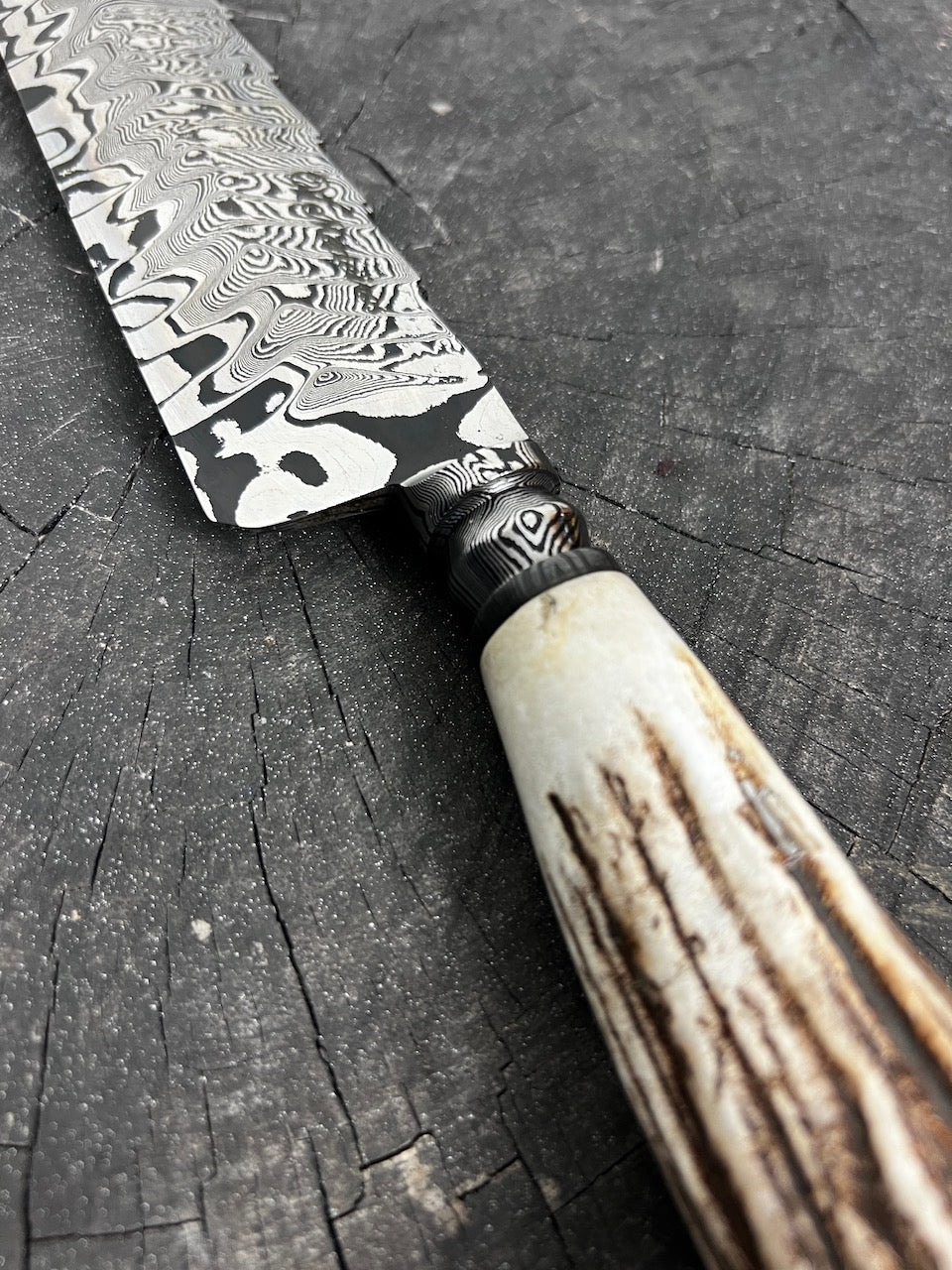 10" Damascus Knife 220 Layers, Deer Antler CS1095 15n20