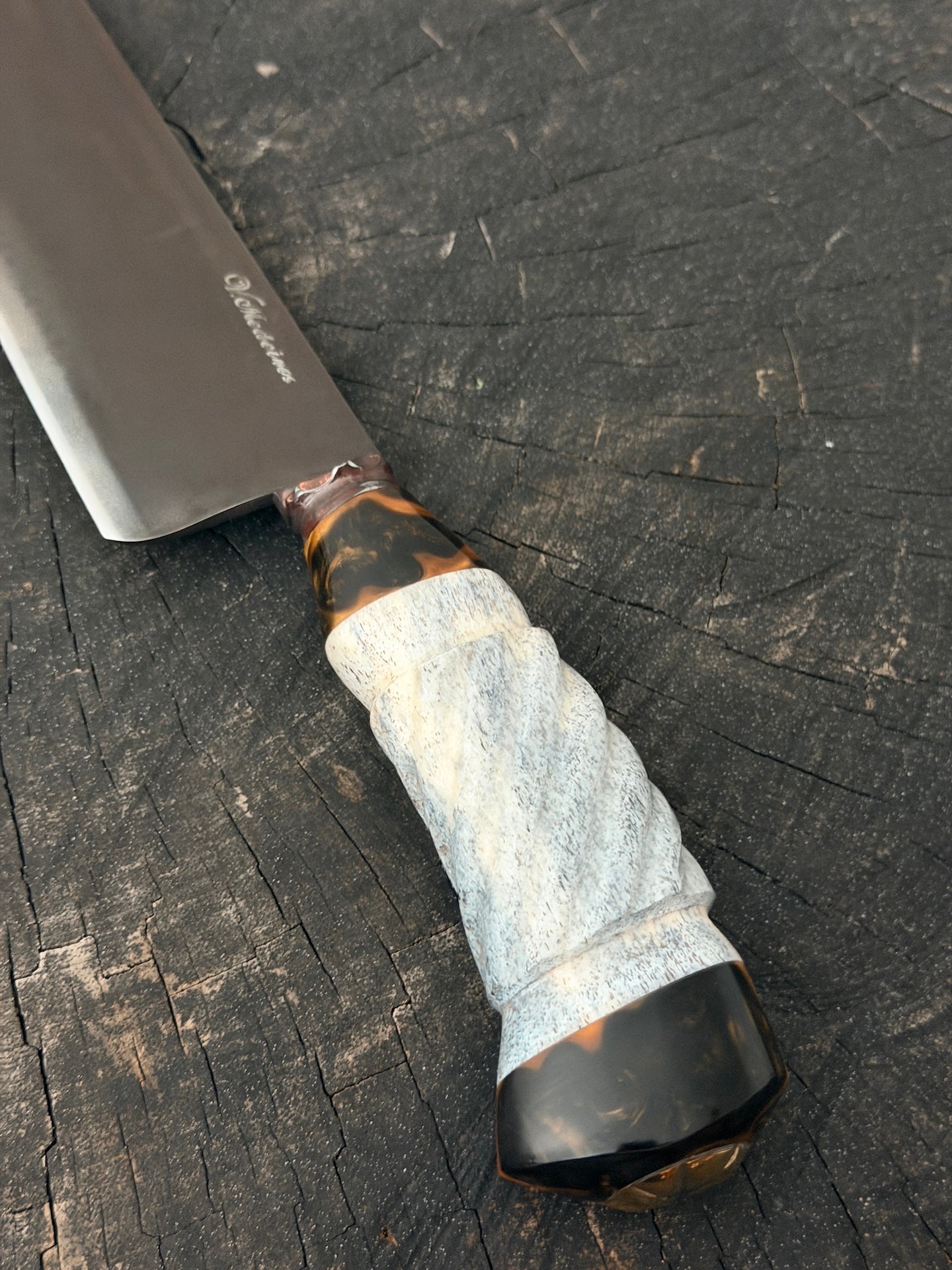 9" Santoku Knife, Whale Rib Bone, HCS1084 - 220mm