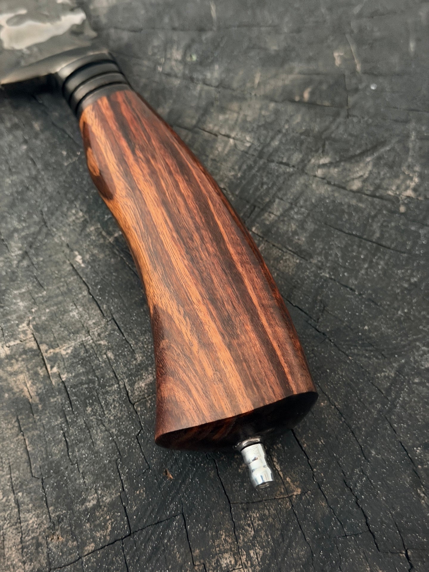 8" Artisan Carving Damascus Knife 300 Layers, Motorcycle Chain, Jacaranda Hardwood, HCS SAE 8620 4140 - 205mm