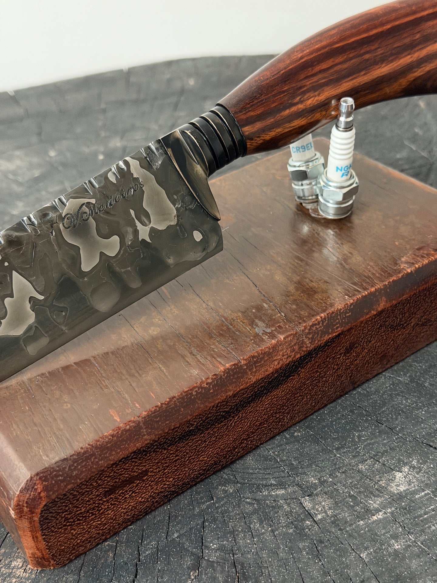 8" Artisan Carving Damascus Knife 300 Layers, Motorcycle Chain, Jacaranda Hardwood, HCS SAE 8620 4140 - 205mm