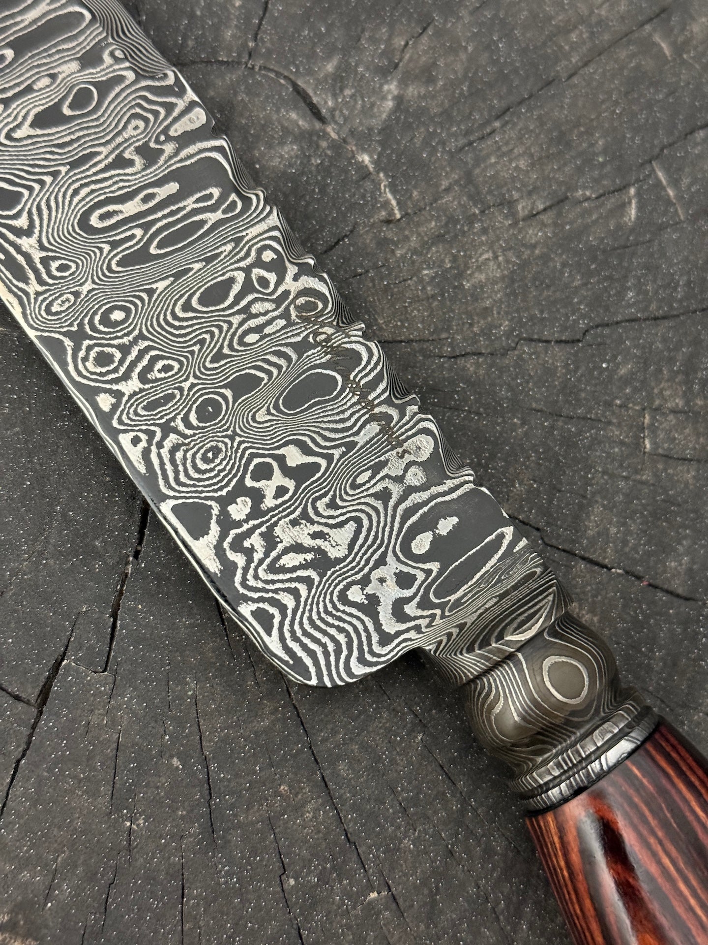8.5&quot; Damascus Butcher Knife, Integral Bolster, Native Hardwood, 200 Layers CS1095 15n20