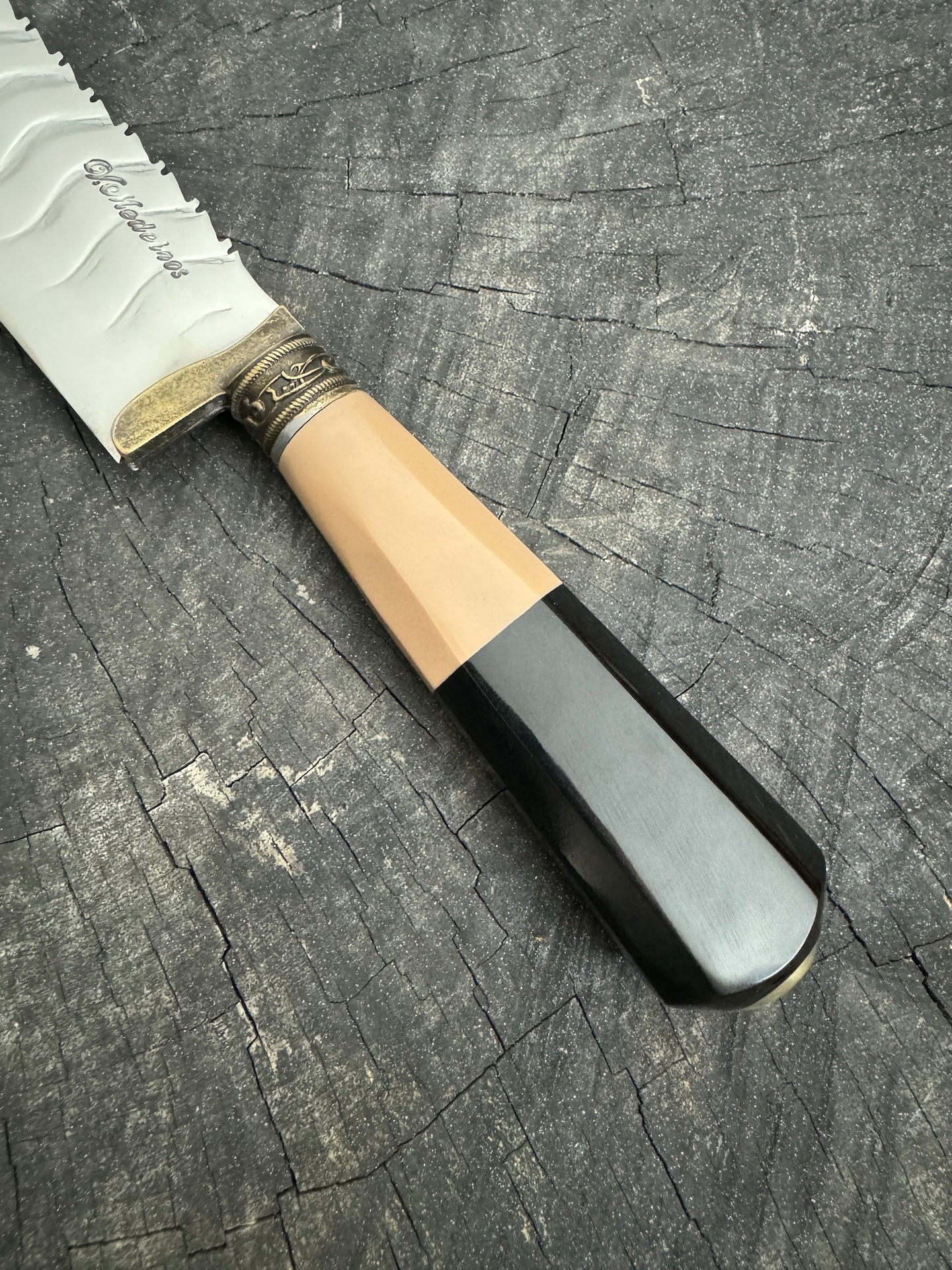 10&quot; Butchers Tiger Knife, Custom Block, SS440 - 250mm