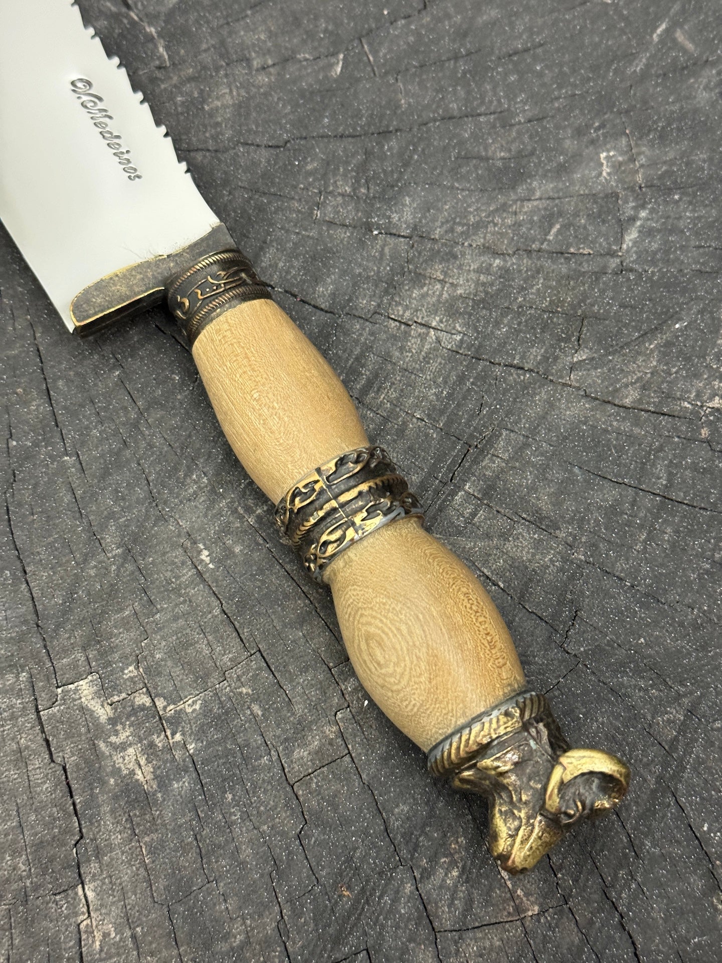 10&quot; Butchers Knife, Native Hardwood, SS440 - 250mm