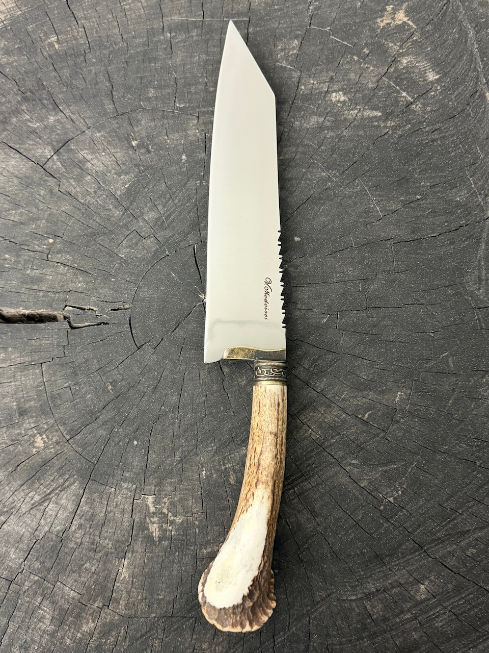 9" Bunka Pro Knife, Deer Antler Roseta, SS440 - 220mm