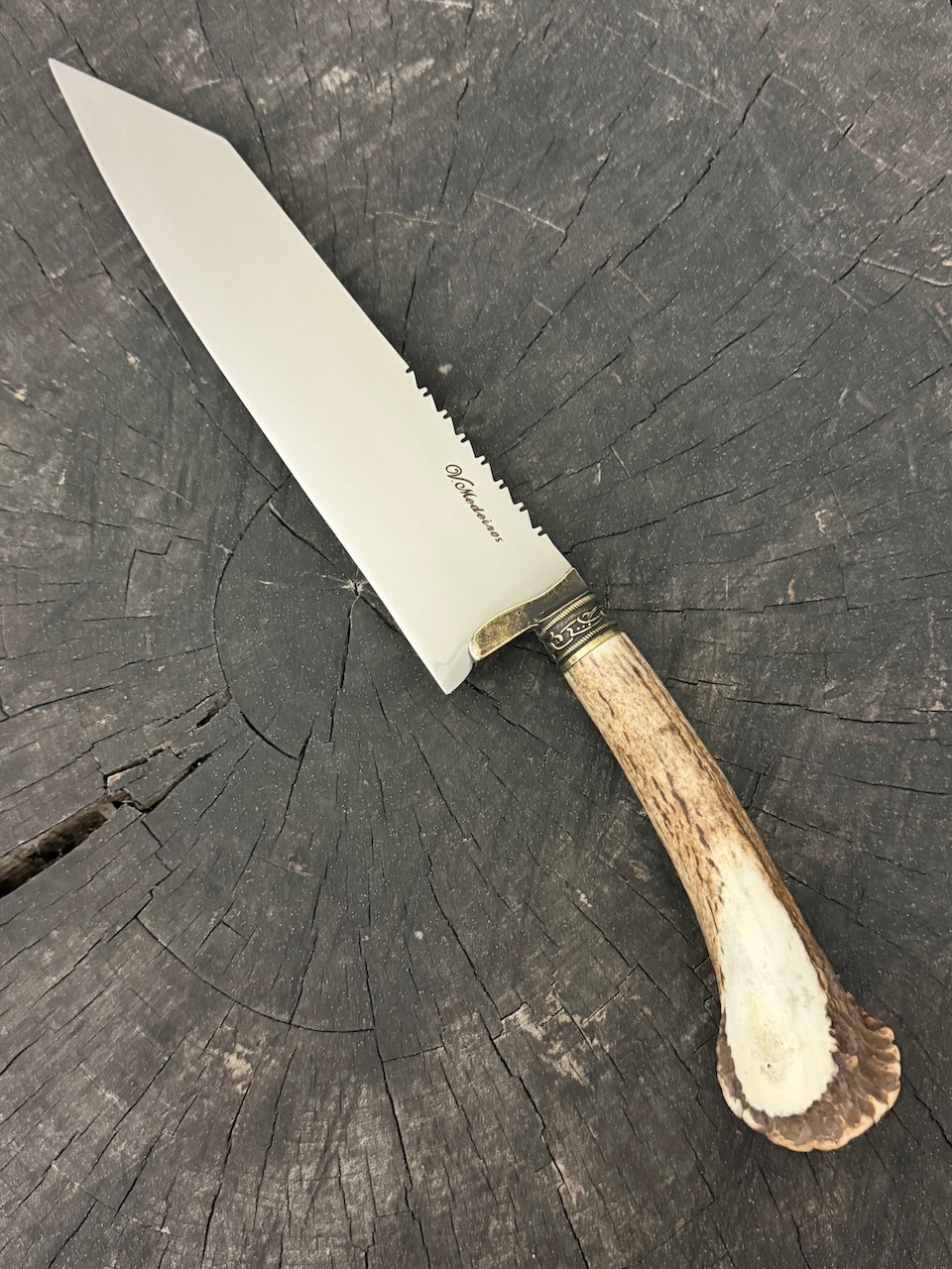 9" Bunka Pro Knife, Deer Antler Roseta, SS440 - 220mm