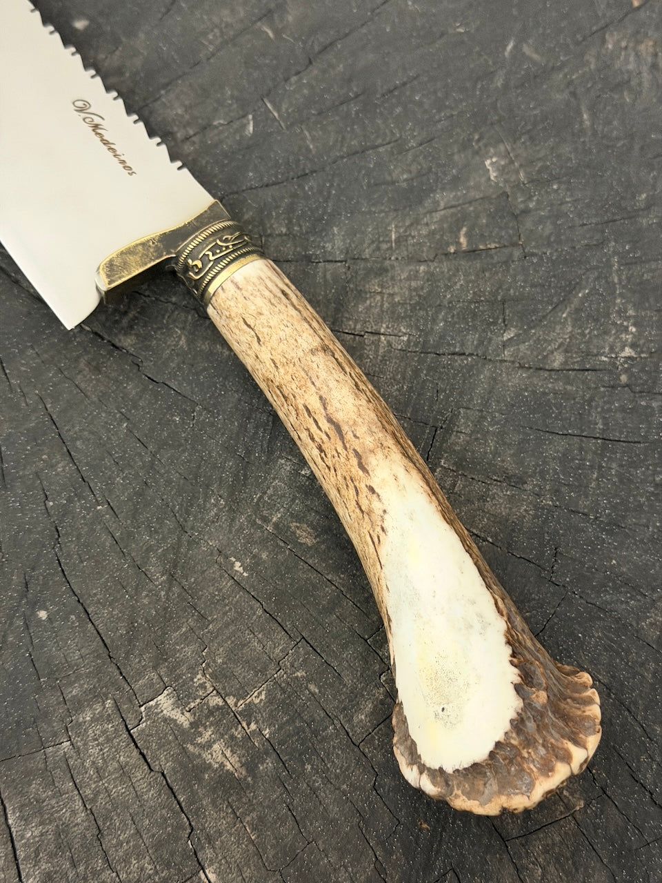 9" Bunka Pro Knife, Deer Antler Roseta, SS440 - 220mm