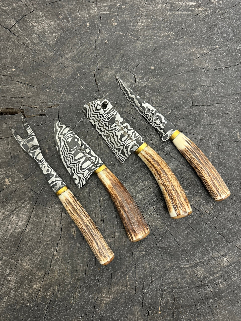 Damascus Cheese Charcuterie Knife Set, Deer Antler, CS1095 15n20