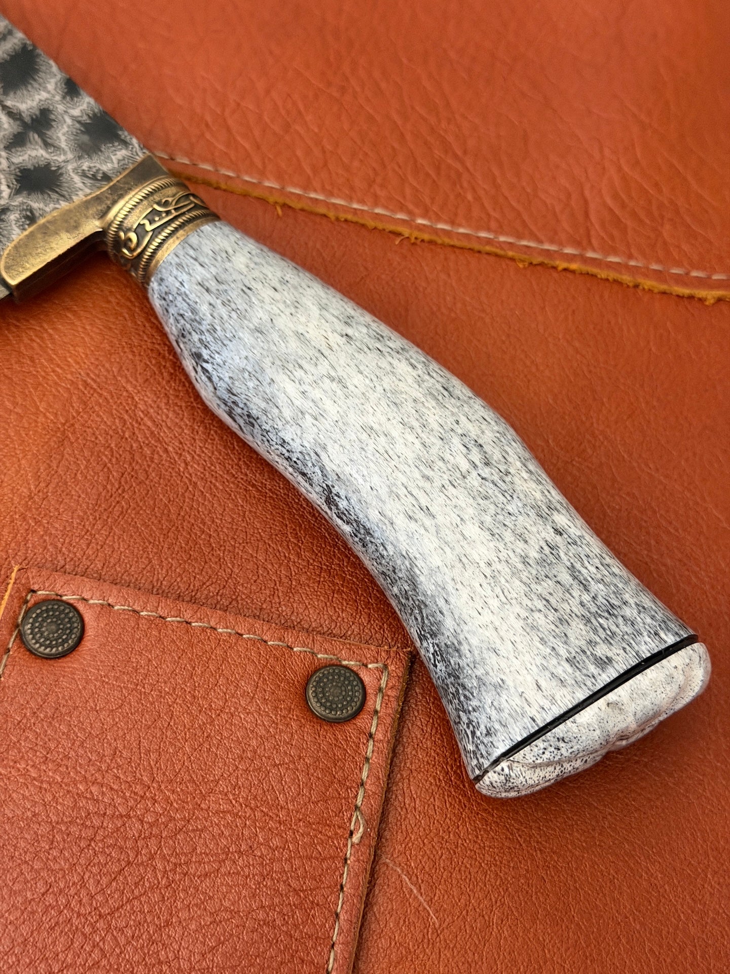 8" Santoku Mosaic Damascus Knife 280 Layers, Whale Rib Bone, CS1095 15n20 - 200mm