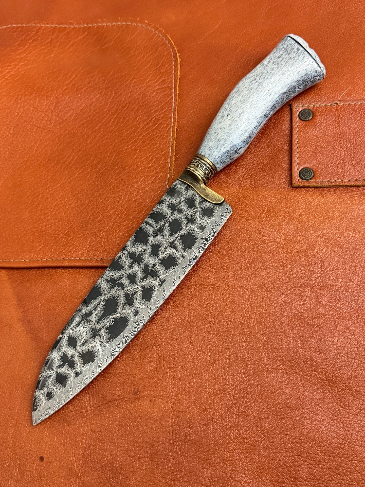 8" Santoku Mosaic Damascus Knife 280 Layers, Whale Rib Bone, CS1095 15n20 - 200mm